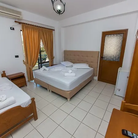 Blue Heaven Hotell Sarandë